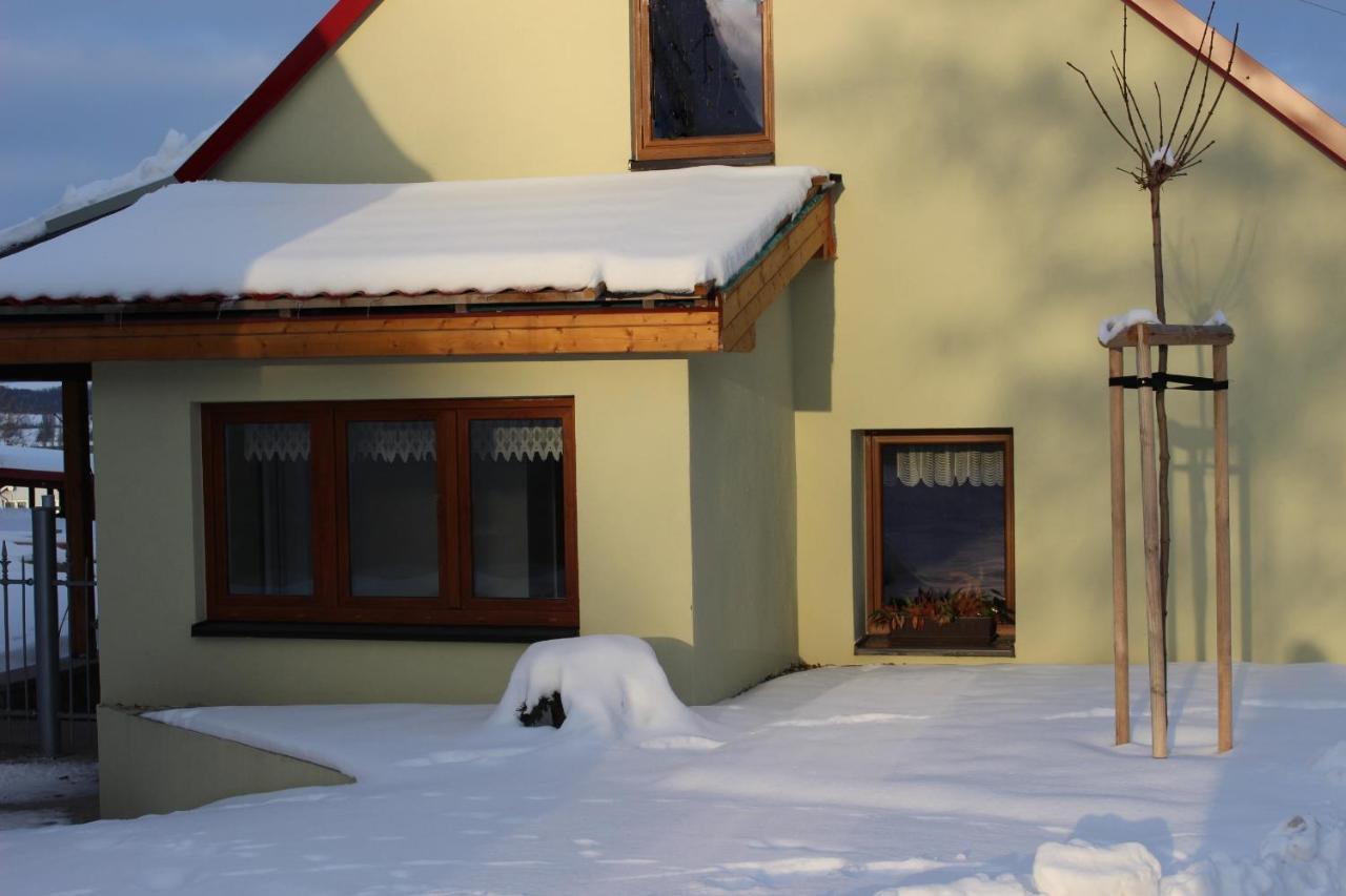 Bendovsky Dvur Bed and Breakfast Dusniky Buitenkant foto